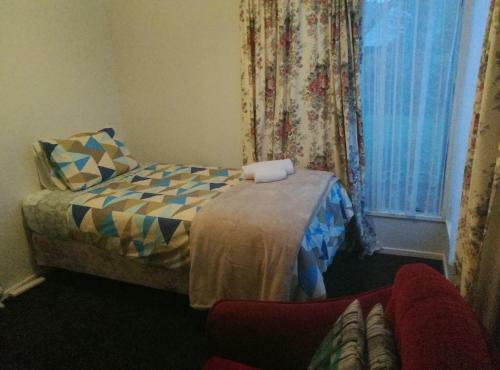 Bed & Breakfast Stay At Jellie Park