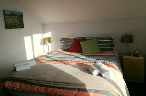 Bed & Breakfast Stay At Jellie Park