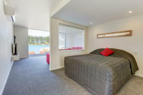Mapua Wharfside Apartments