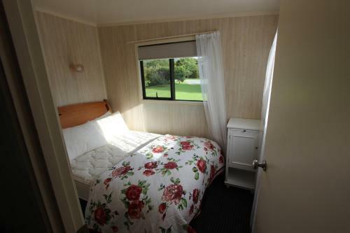 Bed & Breakfast Laharan Retreat