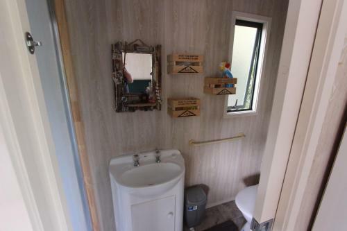 Bed & Breakfast Laharan Retreat