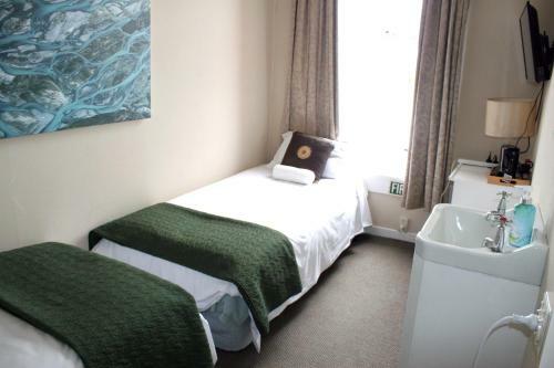 The Lumsden Hotel