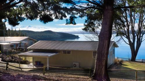Pukaki Lakeside Getaway Cottage