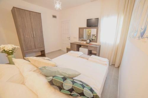 Bed & Breakfast Munchies Beach Suites