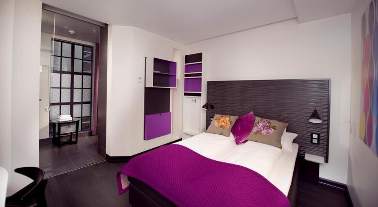 Clarion Collection Hotel No 13