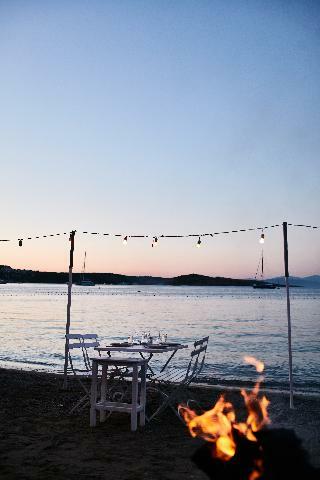 Daphnis Hotel