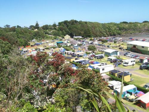 Opunake Beach Kiwi Holiday Park
