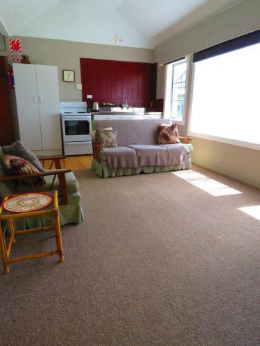 Opunake Motel And Backpackers Lodge
