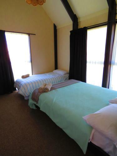 Opunake Motel And Backpackers Lodge