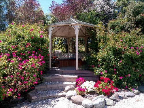 Waterwheel Cottage