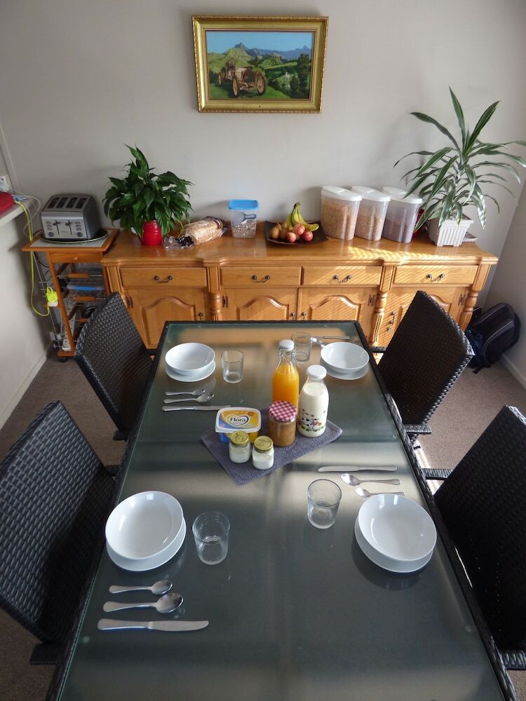 Bed & Breakfast Milo's Homestay