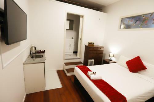 Lodge Aura Hotel