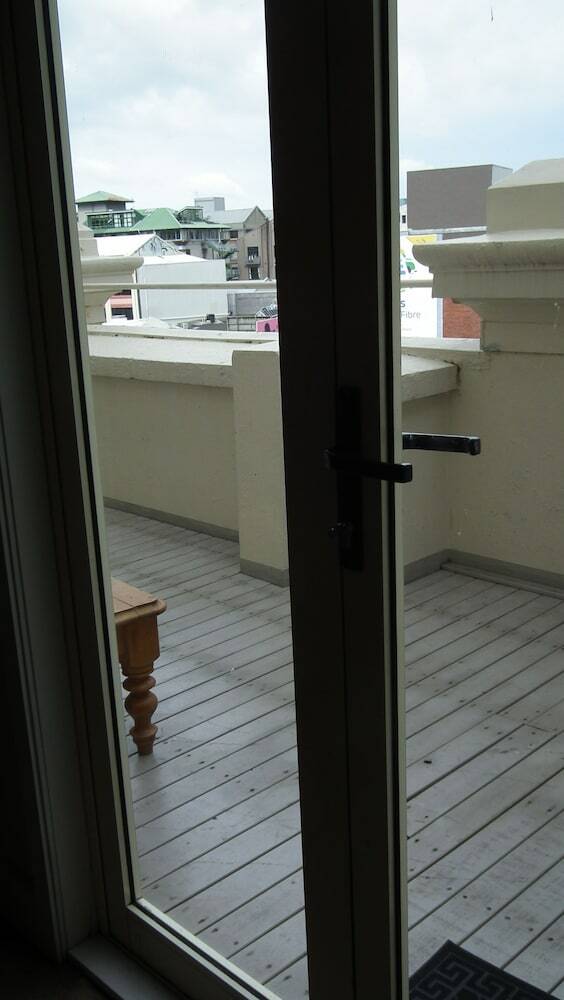 Apartamentos U Suites On Manners