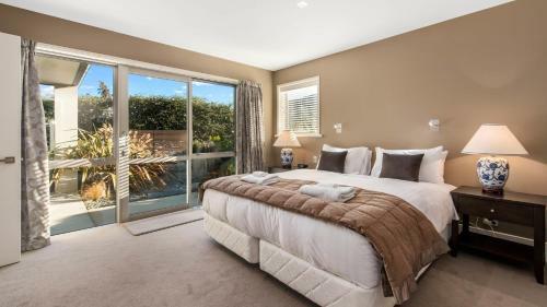 Stewart Lodge Luxury Spa