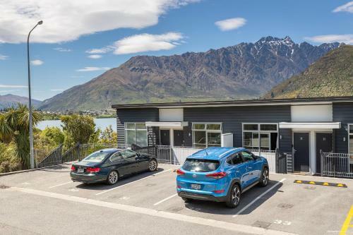Lake View Greenstone Apartment Two