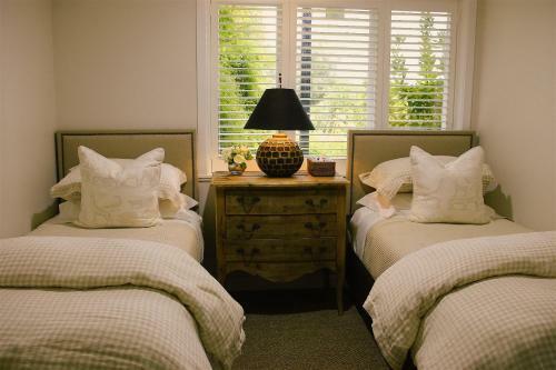 Bed & Breakfast Ngamihi Lodge