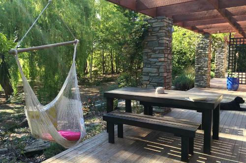 Lye Bow Lake House