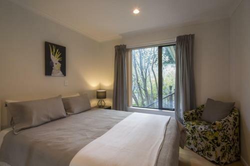 Aspen Grove Villa - Unit A
