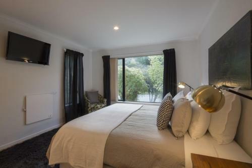 Aspen Grove Villa - Unit A