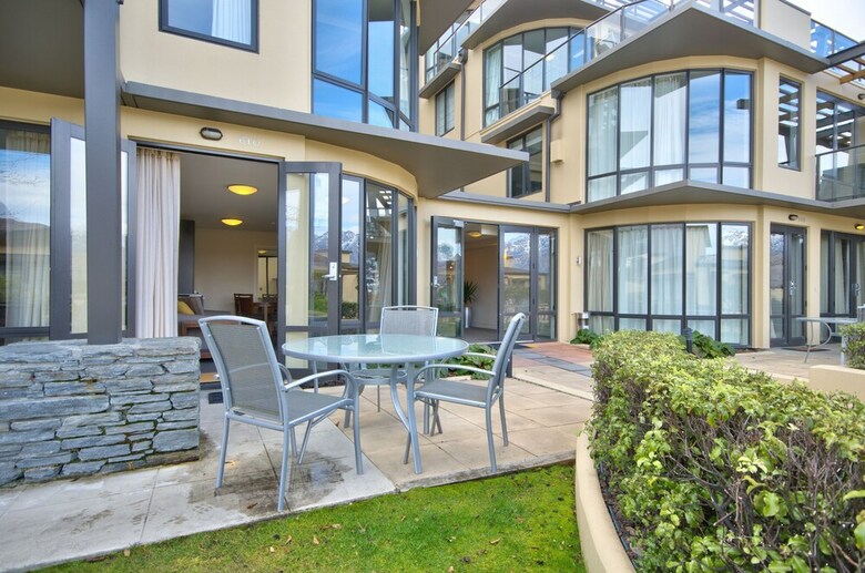 Garden Apartment 624 The Beacon