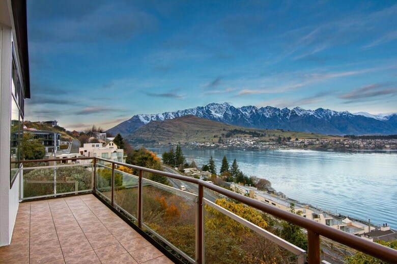 Earnslaw Villa With Lake View