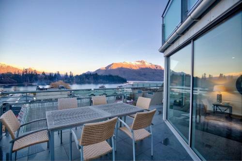 The Luxury Apartment