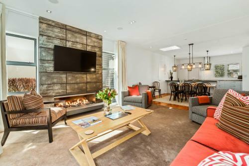 Queenstown Retreat - Grand