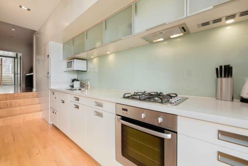Tatau Pounamu - Queenstown Apartment