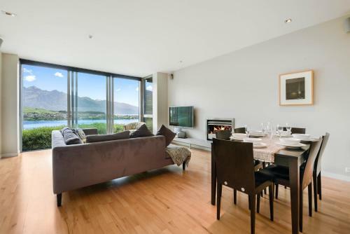 Tatau Pounamu - Queenstown Apartment