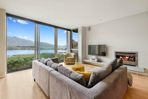 Tatau Pounamu - Queenstown Apartment