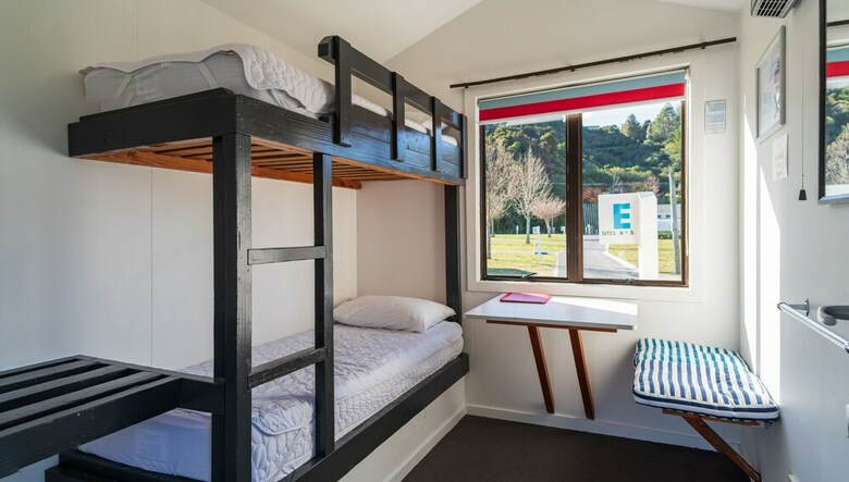Kaiteriteri Reserve Cabins