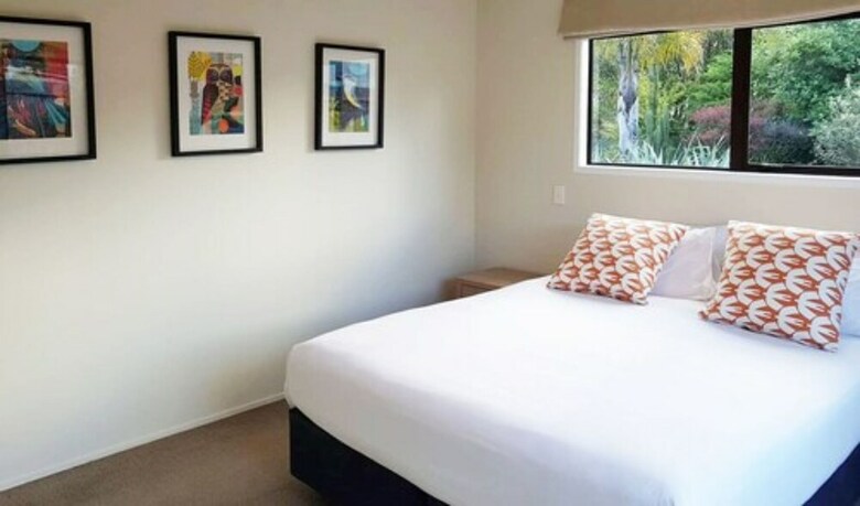 Hot Water Beach Top 10 Holiday Park