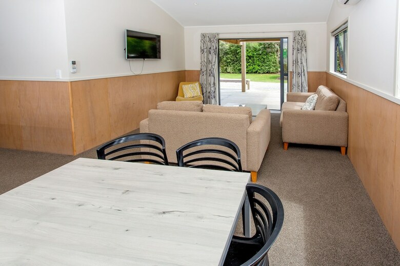 Hot Water Beach Top 10 Holiday Park