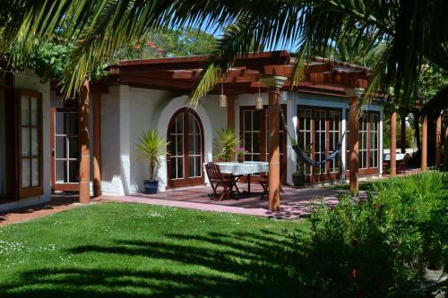 Posada Sans Souci Inn