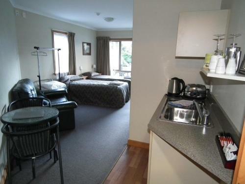 Aoraki Mount Cook Alpine Lodge