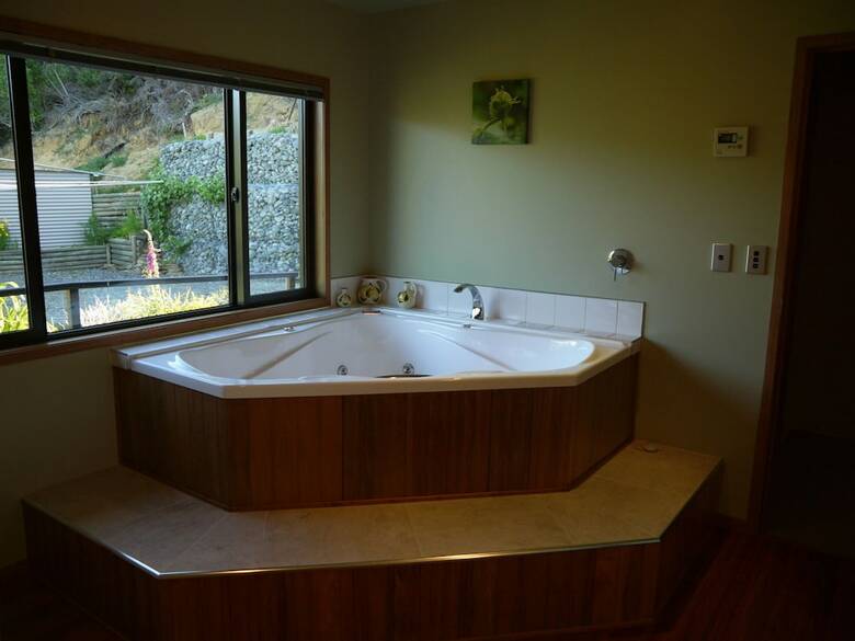 Bed & Breakfast Okiwa Bay Lodge