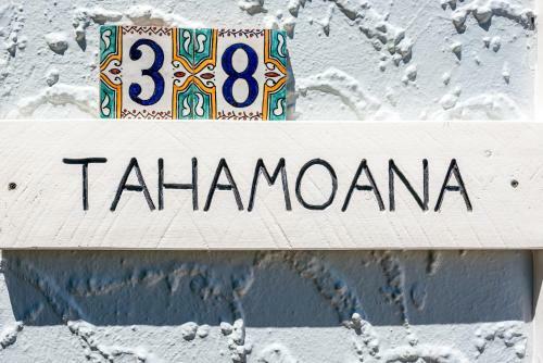 Hostal Tahamoana Cottage - You've Got It Maid