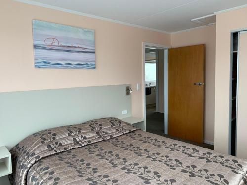 Kingswood Motel