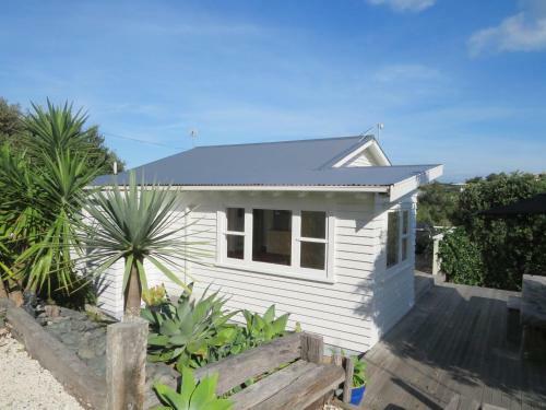 Tiri View Cottage