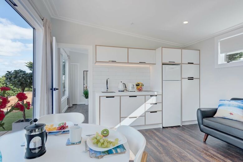 Woodside Bay Chalets