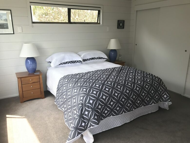 Waiheke Escape - Oneroa