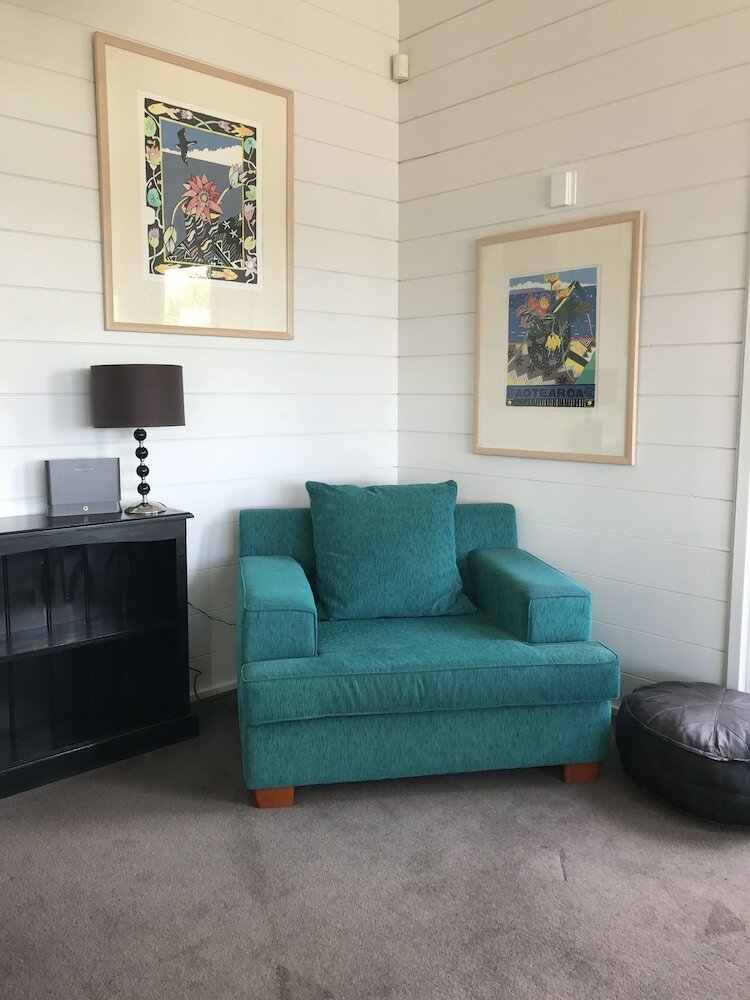 Waiheke Escape - Oneroa