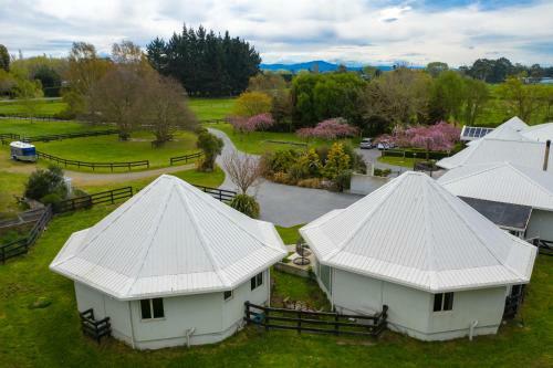 Agroturismo Silverstream Alpaca Farmstay & Tour