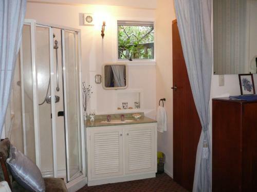 Bed & Breakfast Mount Tutu Eco-sanctuary