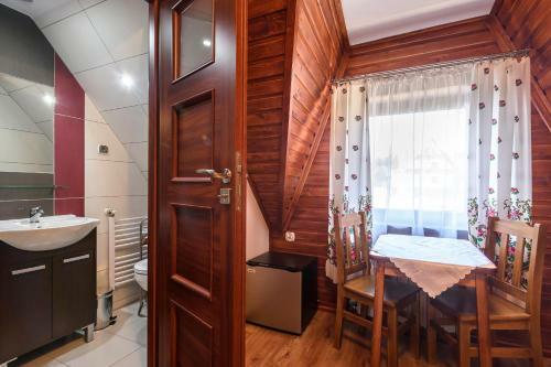 Hostal Pokoje Go?cinne "u Wilczka"