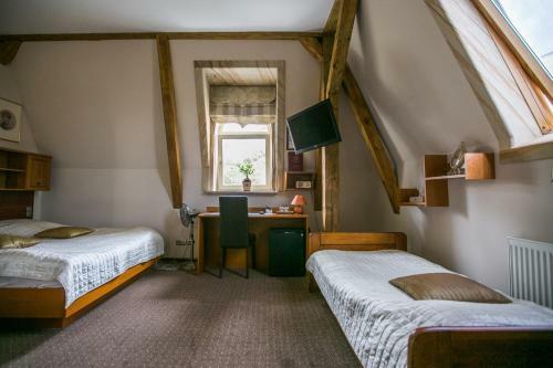 Hotel Ambasada Boles?awiec