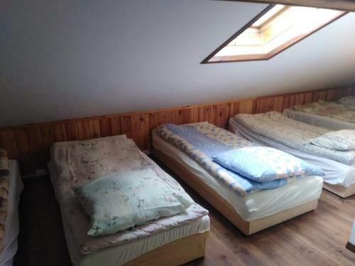 Hostal Noclegi Dw�r Szlachecki Biedacz�w