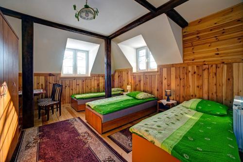 Hostal Noclegi Dw�r Szlachecki Biedacz�w