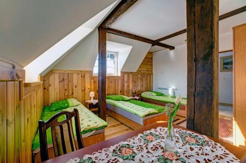 Hostal Noclegi Dw�r Szlachecki Biedacz�w