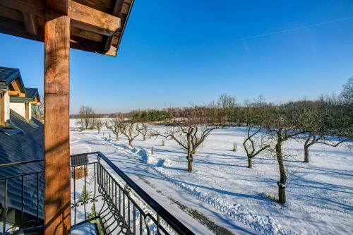 Hostal Noclegi Dw�r Szlachecki Biedacz�w